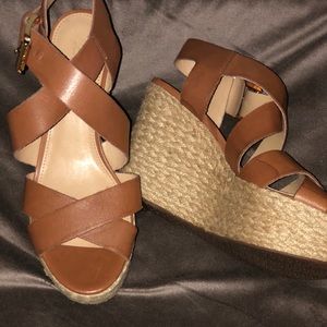 Authentic Michale Kors wedges - color luggage